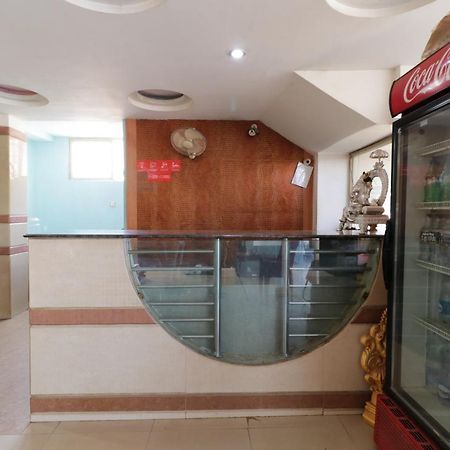Oyo 29259 Hotel Rama Royal Nellore Buitenkant foto