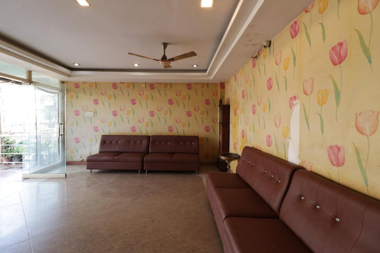 Oyo 29259 Hotel Rama Royal Nellore Buitenkant foto