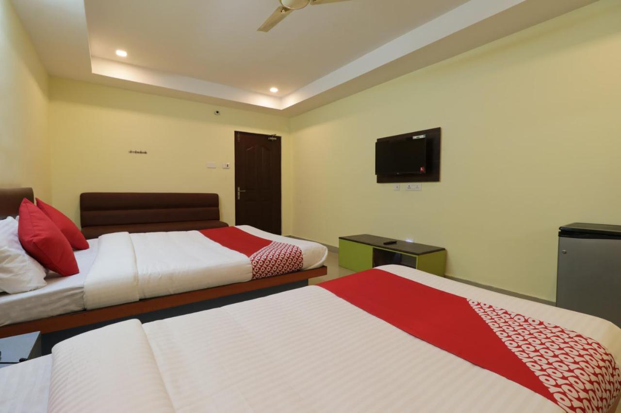 Oyo 29259 Hotel Rama Royal Nellore Buitenkant foto